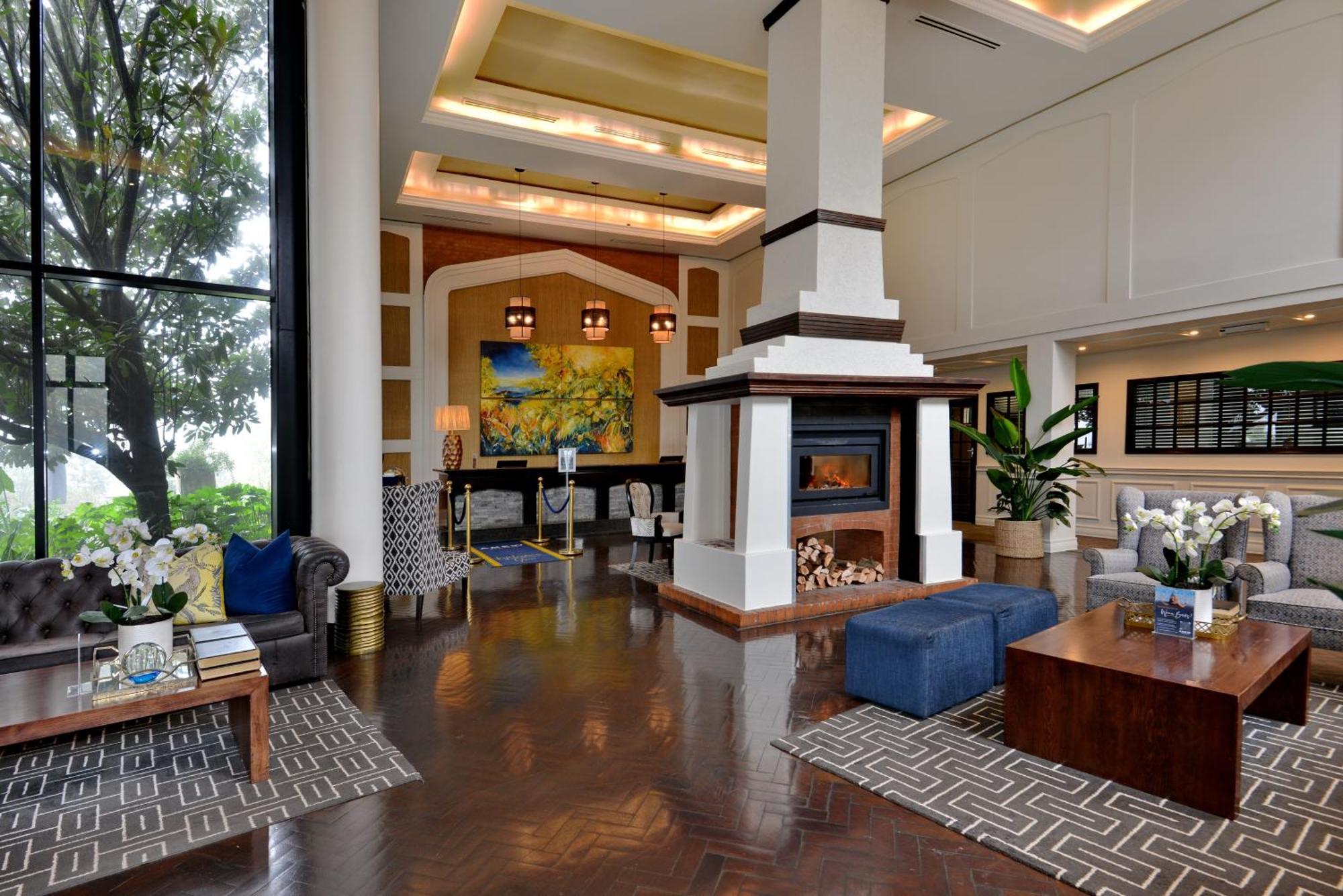 Anew Hotel Hilton Pietermaritzburg ภายนอก รูปภาพ