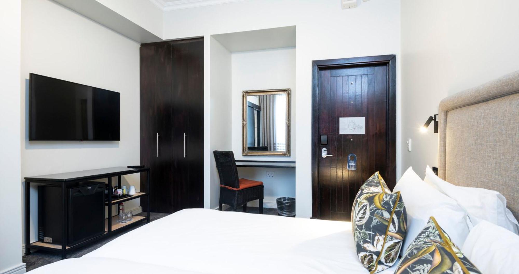 Anew Hotel Hilton Pietermaritzburg ภายนอก รูปภาพ